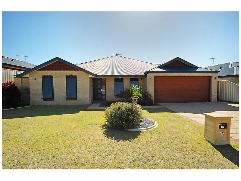 43 Tandara Fairway, Tapping WA 6065