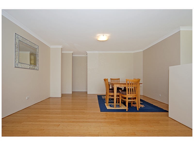 49 Innesvale Way, Carramar WA 6031