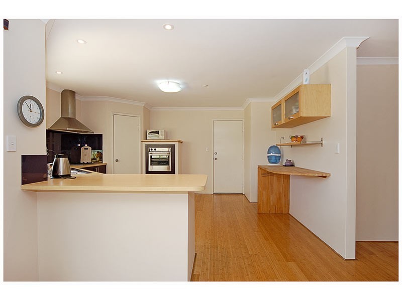 49 Innesvale Way, Carramar WA 6031