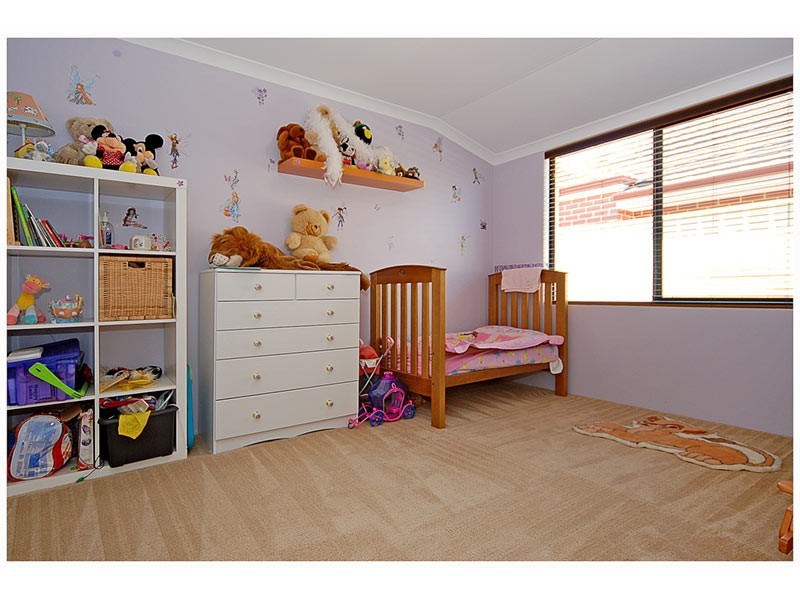 49 Innesvale Way, Carramar WA 6031