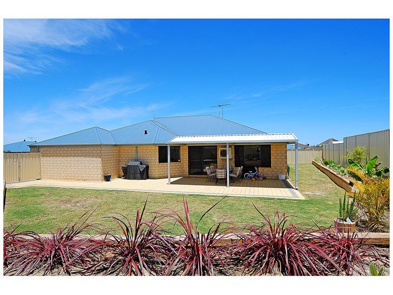 49 Innesvale Way, Carramar WA 6031