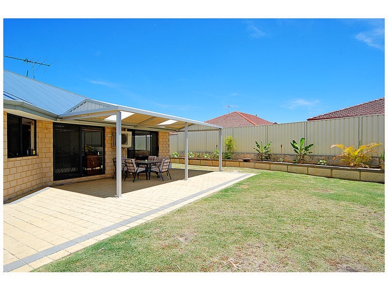 49 Innesvale Way, Carramar WA 6031