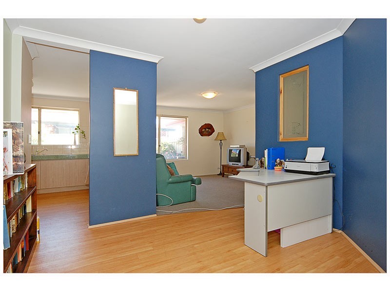 8 Grecian Lane, Currambine WA 6028