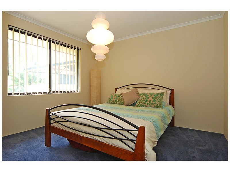 23 Sandilands Circuit, Tapping WA 6065