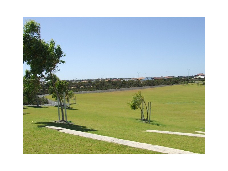 35 Mattingleys Approach, Burns Beach WA 6028