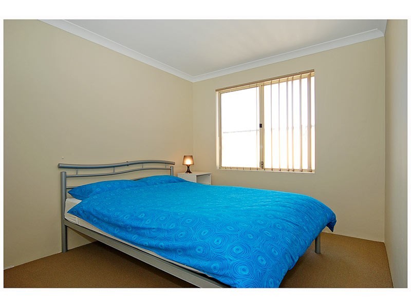 4 Capitol Turn, Clarkson WA 6030