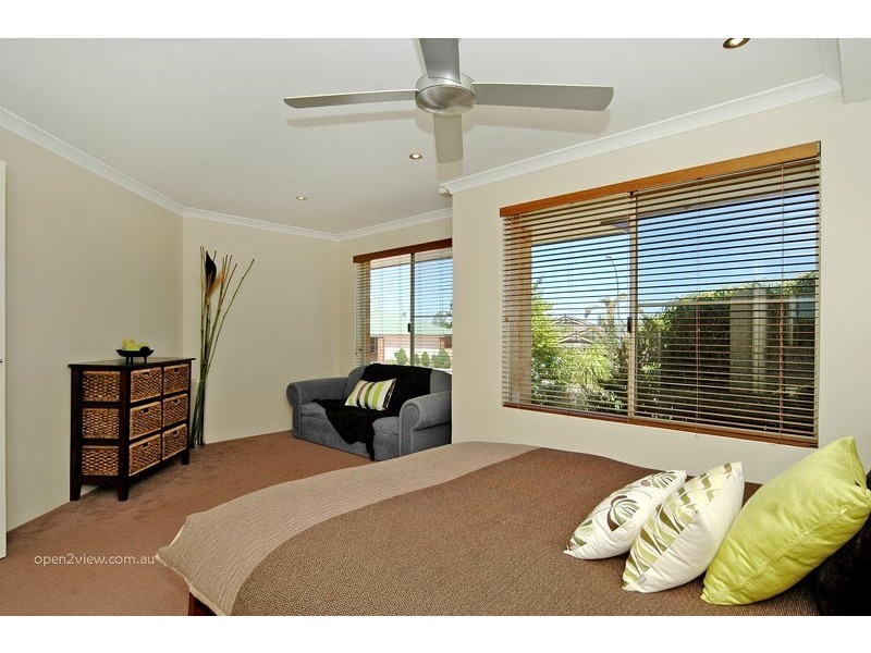 3 Carwoola Cir, Carramar WA 6031