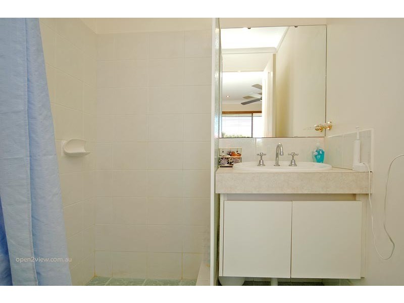 3 Carwoola Cir, Carramar WA 6031