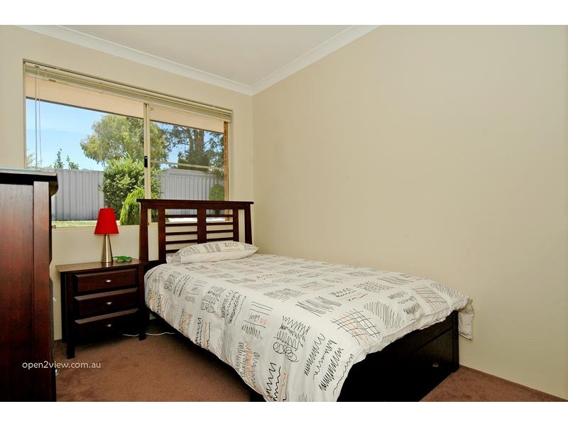 3 Carwoola Cir, Carramar WA 6031