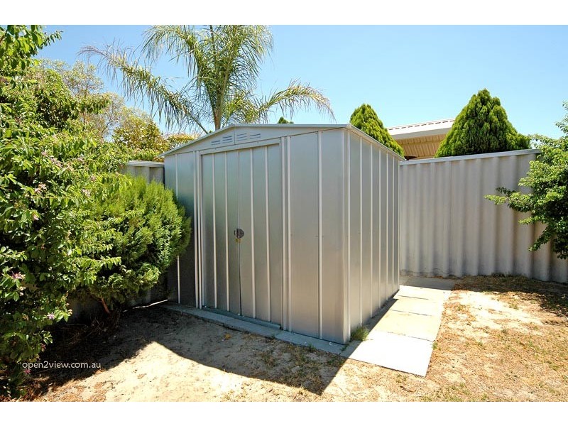 3 Carwoola Cir, Carramar WA 6031