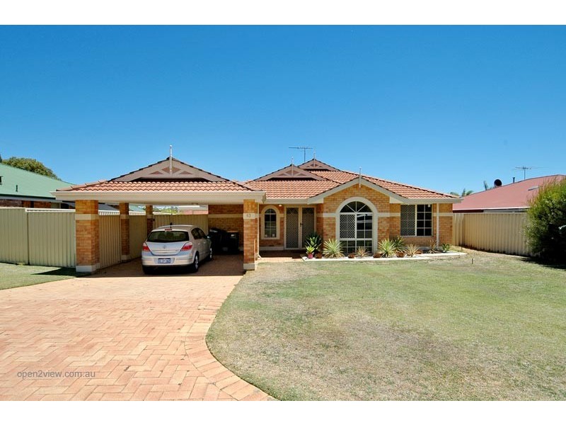 63 Mallina Circuit, Carramar WA 6031