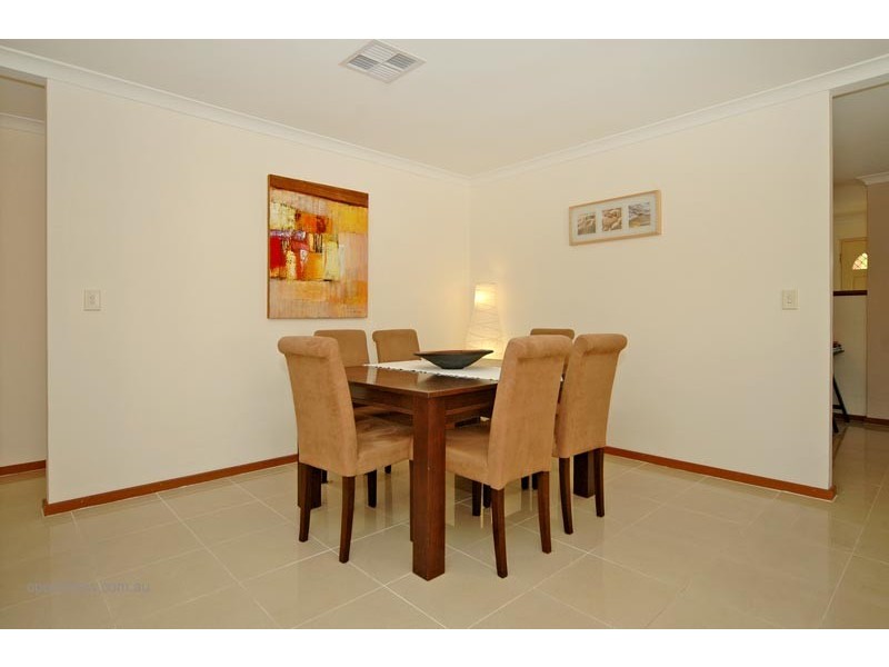 63 Mallina Circuit, Carramar WA 6031