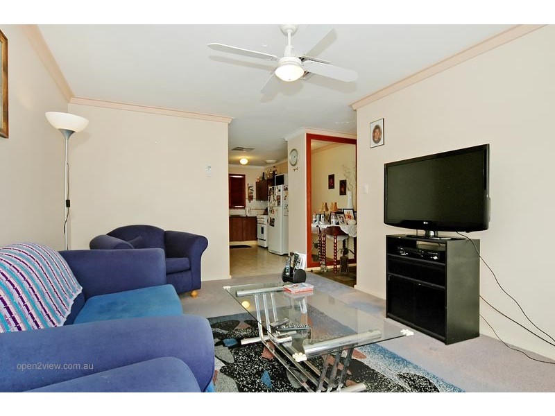 10 Elizabeth Rd, Wanneroo WA 6065
