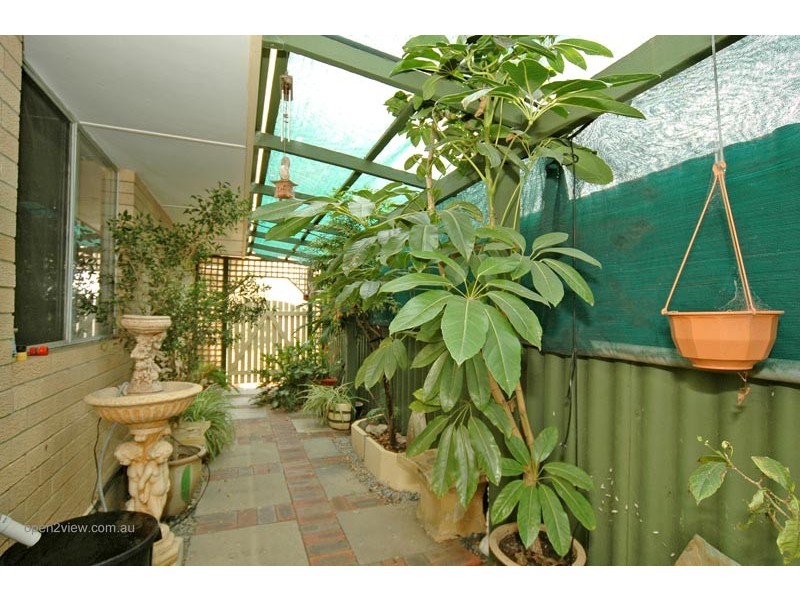 10 Elizabeth Rd, Wanneroo WA 6065