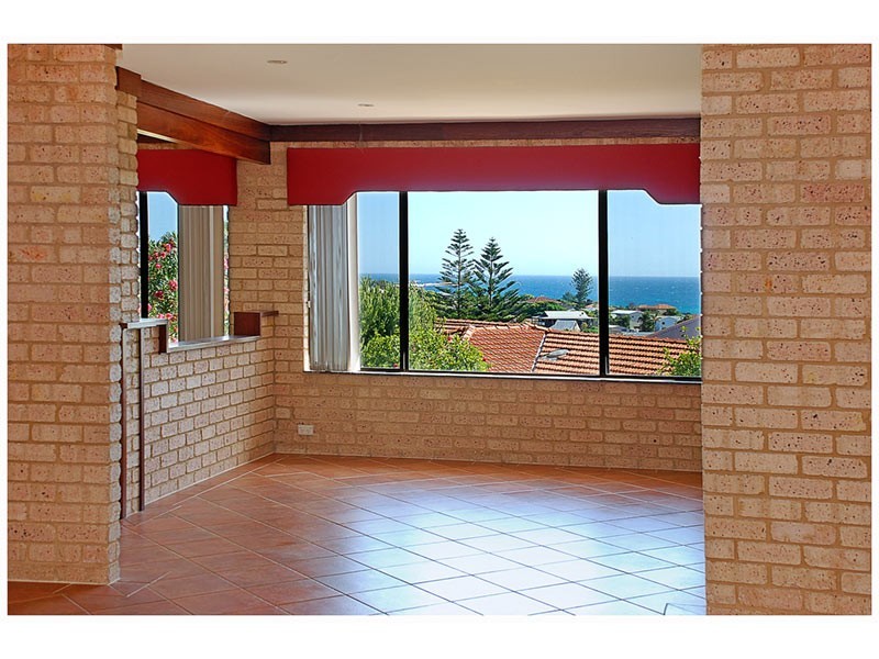 17 Piper Street, Quinns Rocks WA 6030