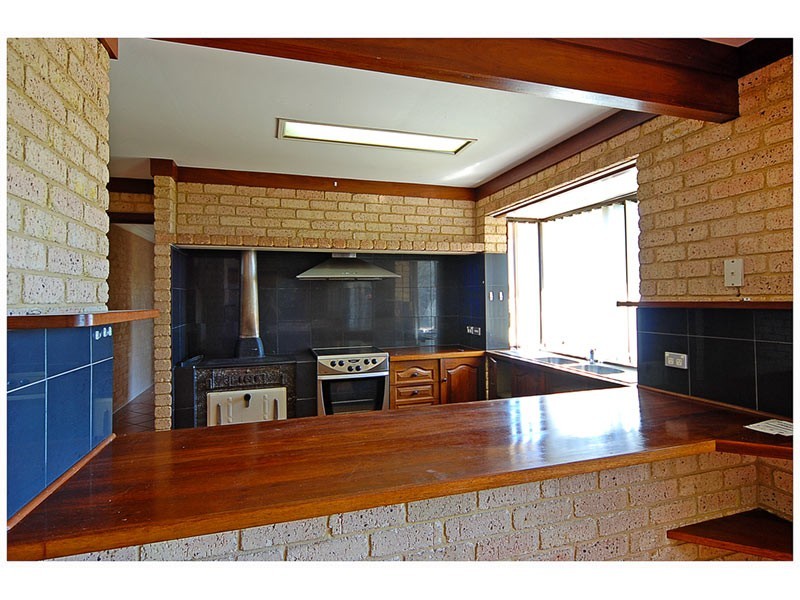 17 Piper Street, Quinns Rocks WA 6030