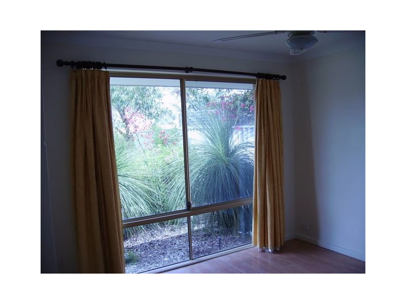 34 Thicket Circuit, Banksia Grove WA 6031