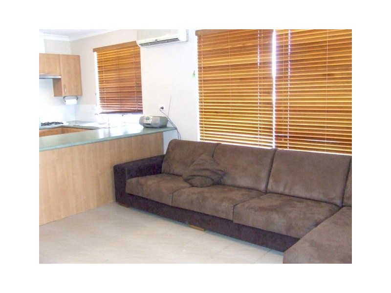 8 Fontana Cove, Joondalup WA 6027