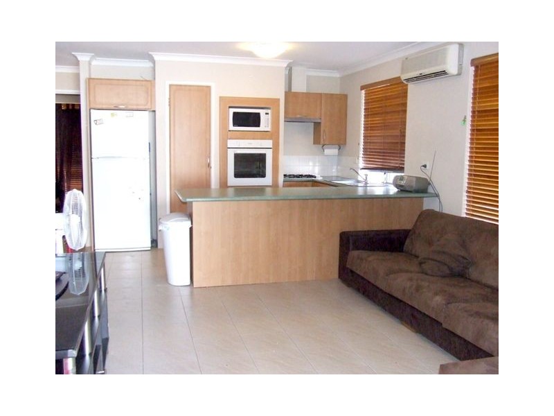 8 Fontana Cove, Joondalup WA 6027