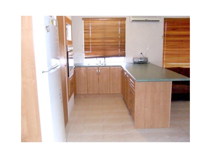 8 Fontana Cove, Joondalup WA 6027