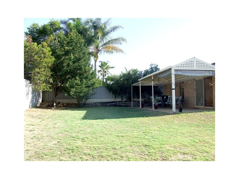 8 Fontana Cove, Joondalup WA 6027