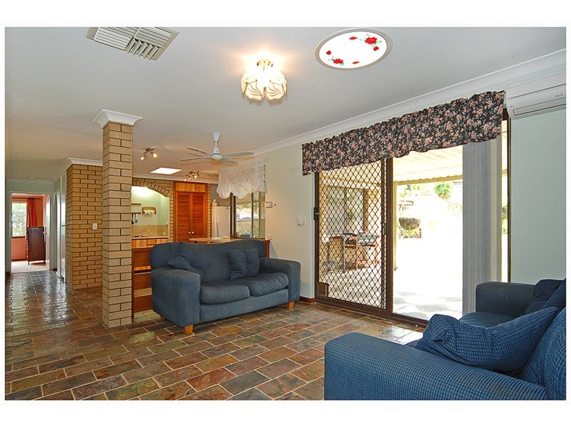 21 Plankton Place, Heathridge WA 6027