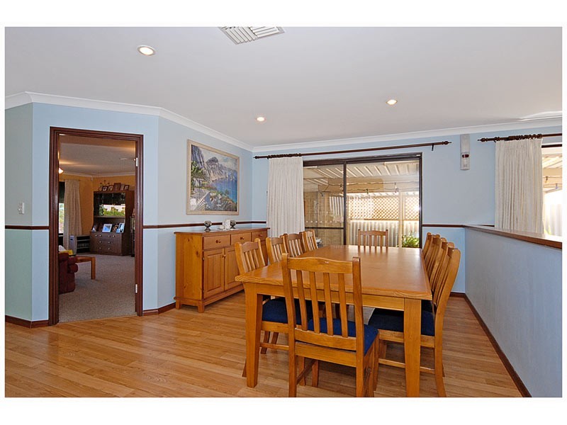 4 Redbud Trail, Edgewater WA 6027