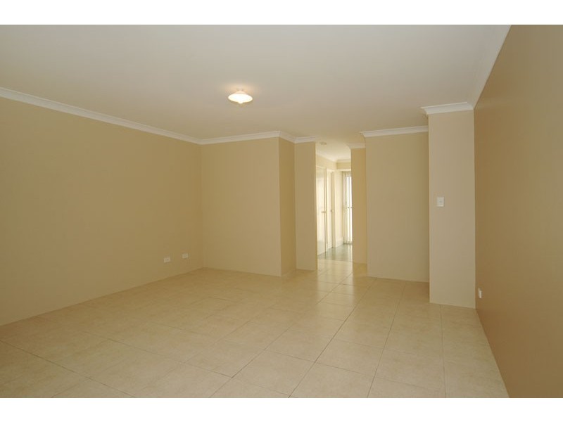 36 Jindare Loop, Carramar WA 6031