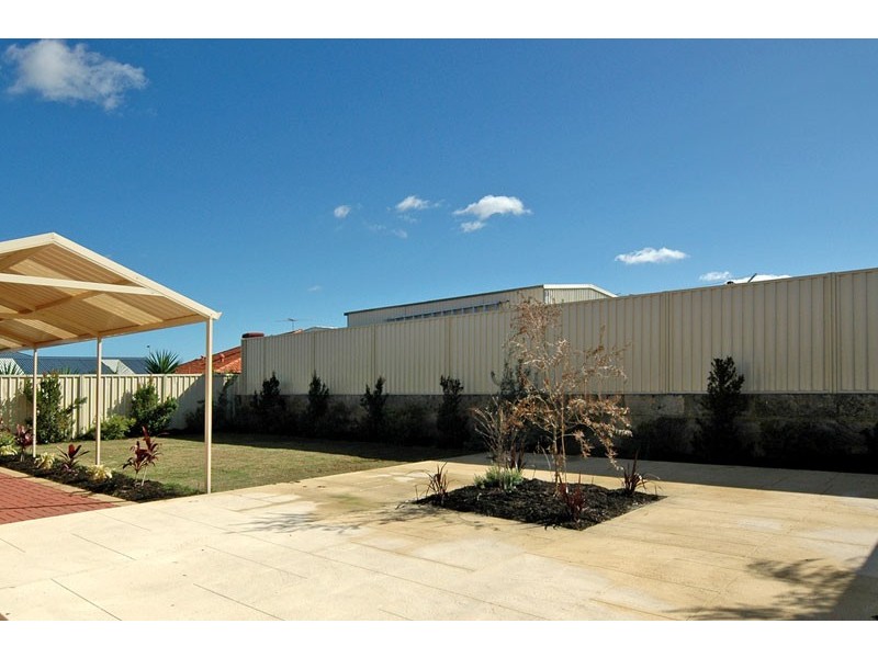 36 Jindare Loop, Carramar WA 6031