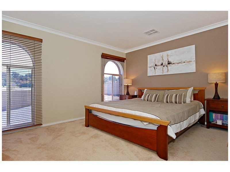 41 Wanjina Cr, Wanneroo WA 6065