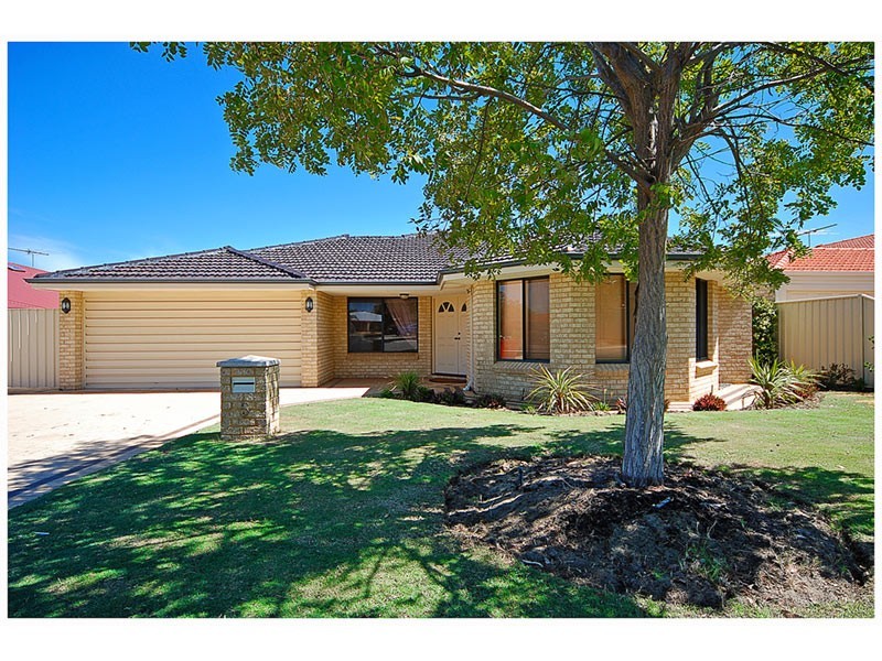 5 Merrang Circuit, Carramar WA 6031