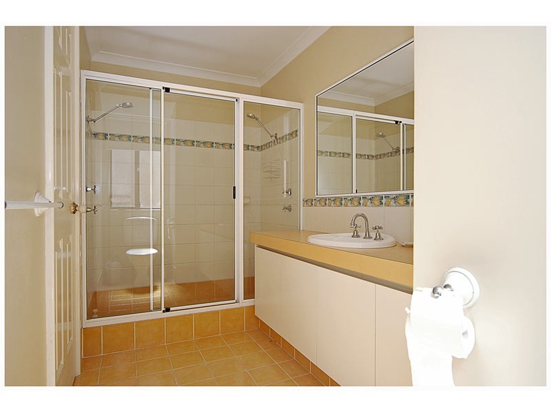 5 Merrang Circuit, Carramar WA 6031
