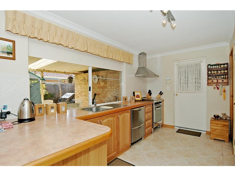 26 Balladong Loop, Carramar WA 6031