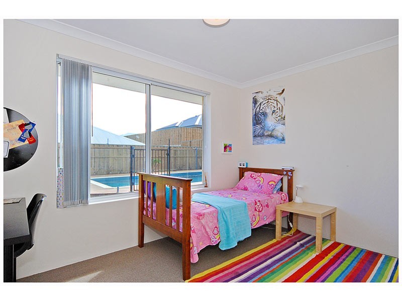 39 Mullins Way, Yanchep WA 6035