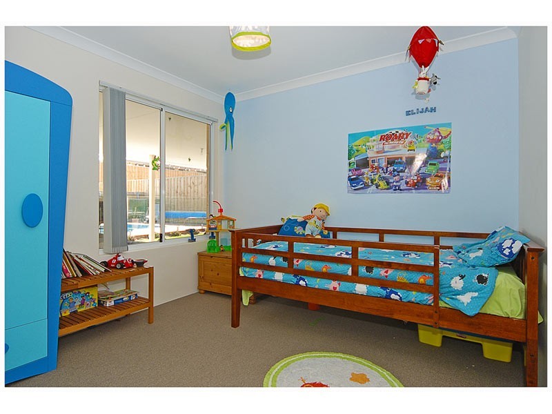 39 Mullins Way, Yanchep WA 6035