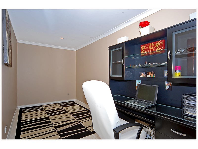 19 Bingarra Cr, Tapping WA 6065