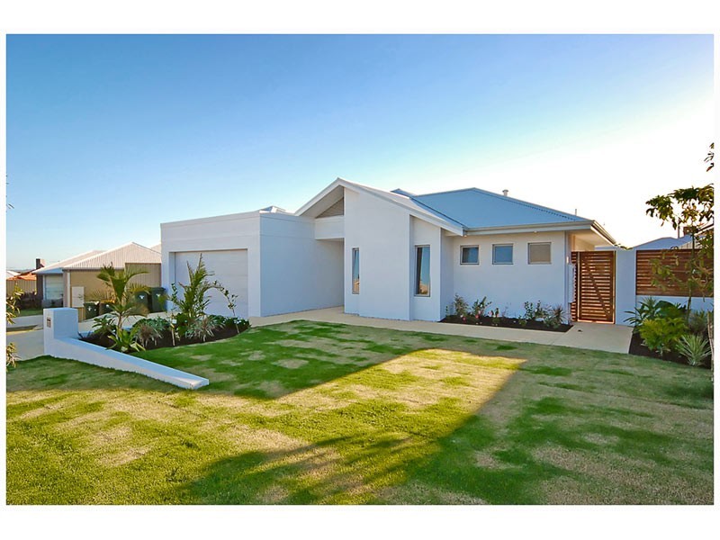 5 Calita Pass, Carramar WA 6031
