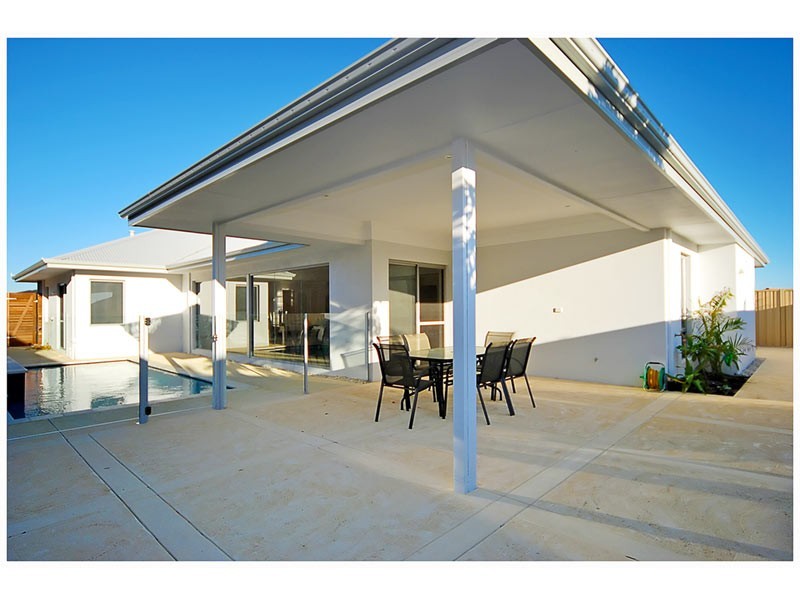 5 Calita Pass, Carramar WA 6031