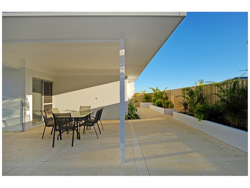 5 Calita Pass, Carramar WA 6031