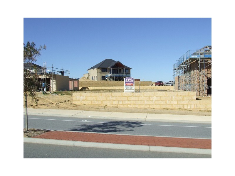 469 Burns Beach Road, Iluka WA 6028