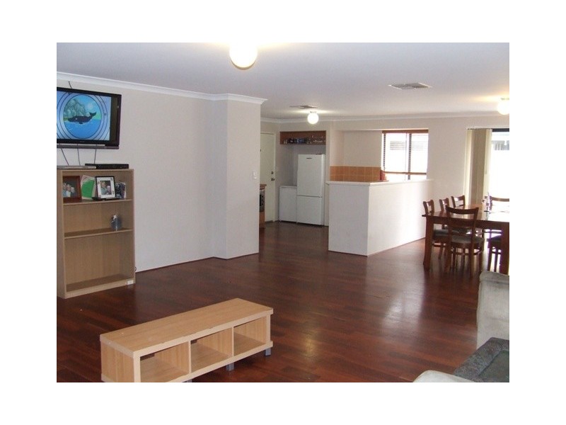 23 Goshawk Street, Tapping WA 6065