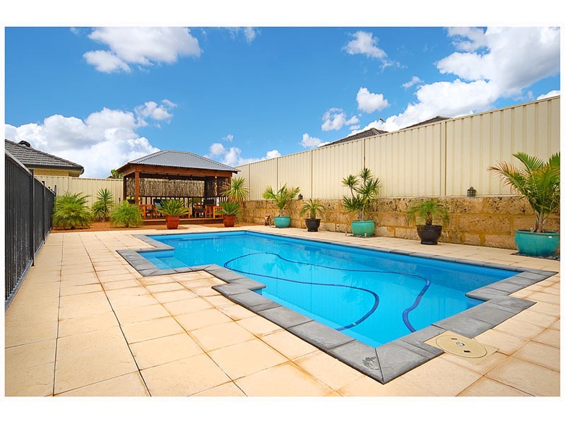 63 Yandella Promenade, Tapping WA 6065