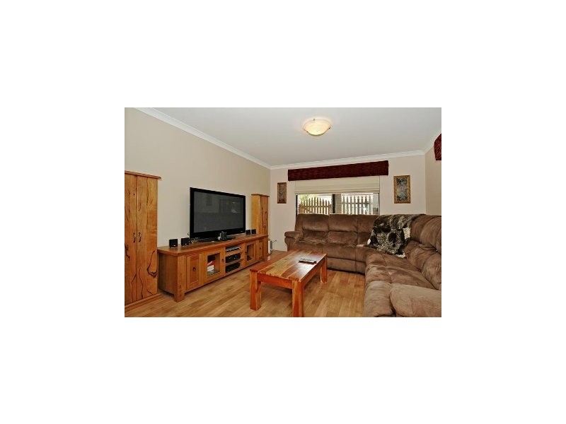 30  Balladong Loop, Carramar WA 6031