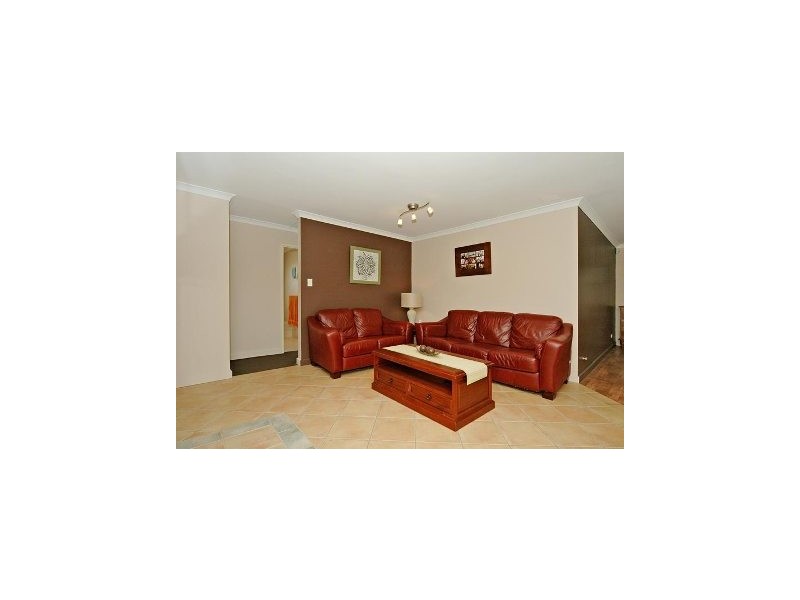 30  Balladong Loop, Carramar WA 6031