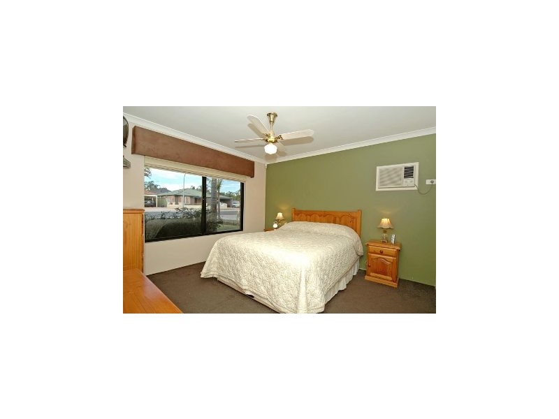 30  Balladong Loop, Carramar WA 6031