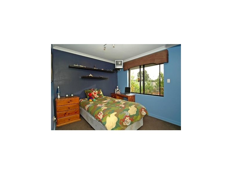 30  Balladong Loop, Carramar WA 6031