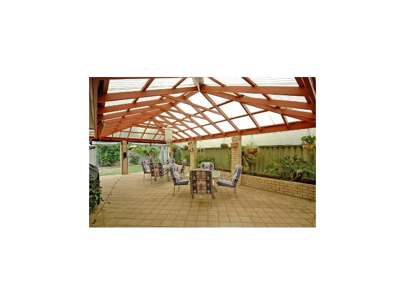 30  Balladong Loop, Carramar WA 6031