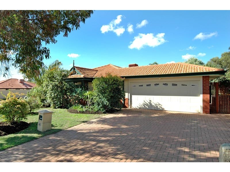 43  Balladong Loop, Carramar WA 6031