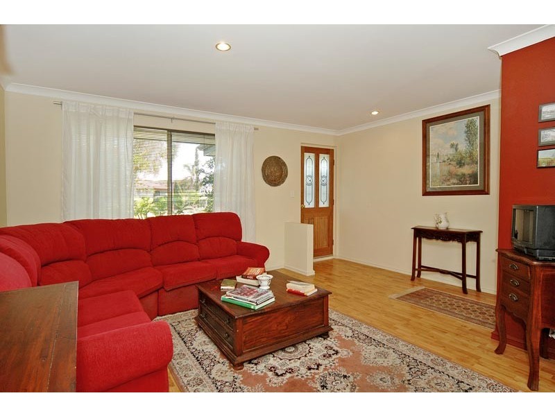 43  Balladong Loop, Carramar WA 6031