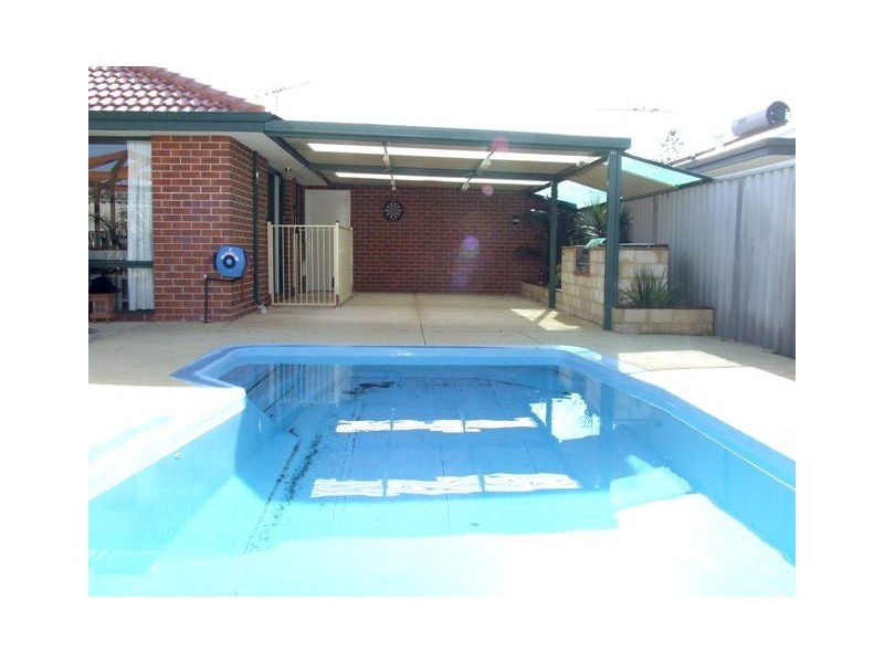 7 Repens Way, Banksia Grove WA 6031